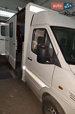 Дом на колесах Mercedes-Benz Sprinter 2000 в Стрые