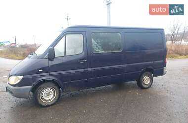 Вантажопасажирський фургон Mercedes-Benz Sprinter 2003 в Чернівцях