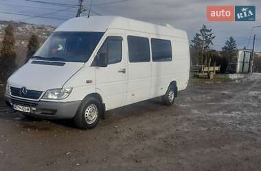 Вантажопасажирський фургон Mercedes-Benz Sprinter 2004 в Чернівцях