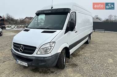 Вантажний фургон Mercedes-Benz Sprinter 2011 в Калуші