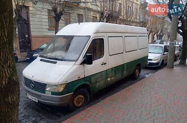 Вантажний фургон Mercedes-Benz Sprinter 1998 в Чернівцях