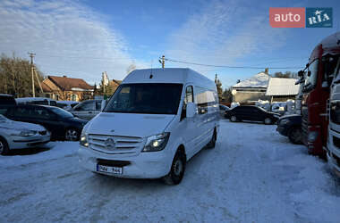 Вантажопасажирський фургон Mercedes-Benz Sprinter 2016 в Тернополі