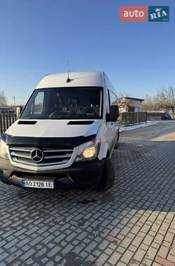 Грузовой фургон Mercedes-Benz Sprinter 2017 в Тячеве