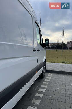 Грузовой фургон Mercedes-Benz Sprinter 2015 в 