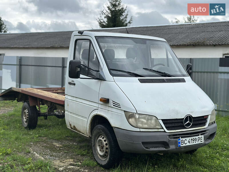 Евакуатор Mercedes-Benz Sprinter 2005 в Самборі