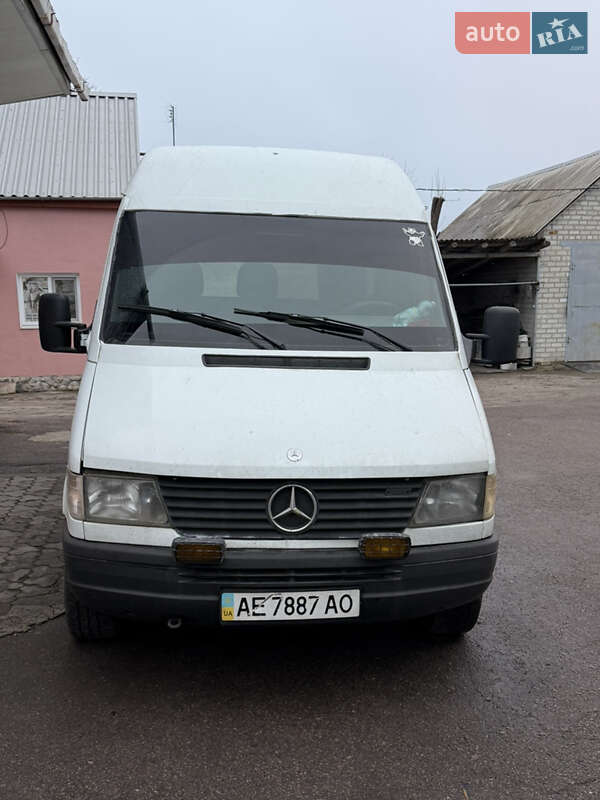 Грузовой фургон Mercedes-Benz Sprinter 1999 в Пятихатках