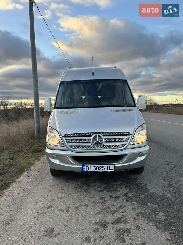 Мікроавтобус Mercedes-Benz Sprinter 2011 в Кременчуці фото 3 Мікроавтобус Mercedes-Benz Sprinter 2011 в Кременчуці