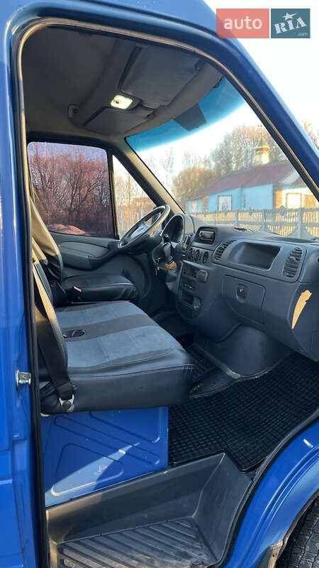 Грузопассажирский фургон Mercedes-Benz Sprinter 2005 в Виннице