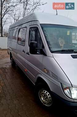 Вантажопасажирський фургон Mercedes-Benz Sprinter 2004 в Івано-Франківську