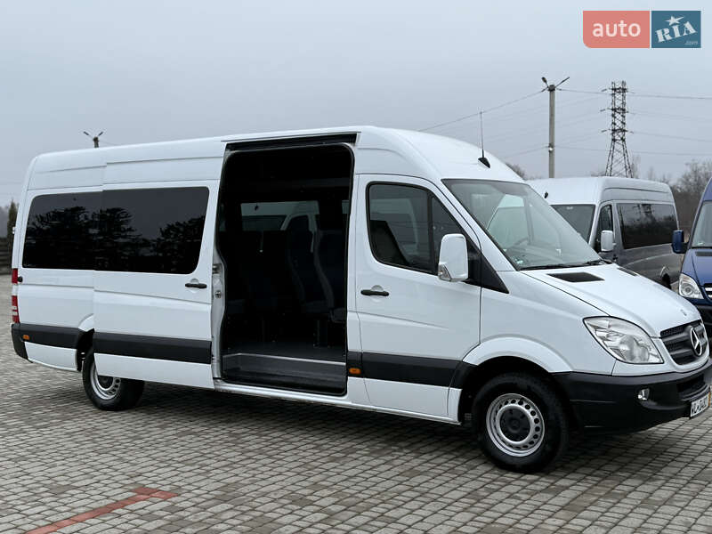 Туристический / Междугородний автобус Mercedes-Benz Sprinter 2012 в Староконстантинове