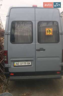 Микроавтобус Mercedes-Benz Sprinter 2000 в 