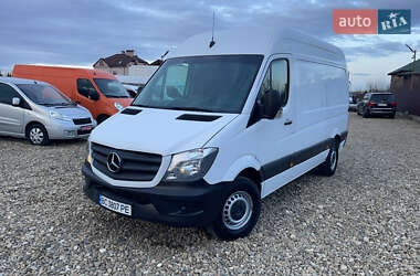 Грузовой фургон Mercedes-Benz Sprinter 2015 в Львове