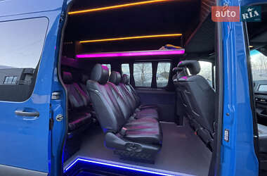 Грузовой фургон Mercedes-Benz Sprinter 2020 в 