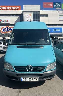 Вантажопасажирський фургон Mercedes-Benz Sprinter 2003 в Чернівцях