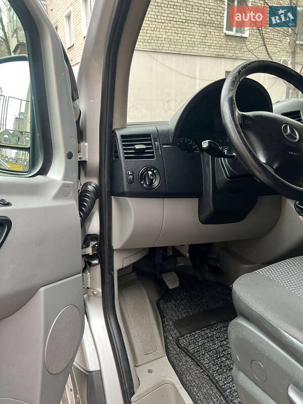 Мікроавтобус Mercedes-Benz Sprinter 2008 в Дніпрі
