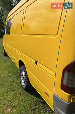 Мікроавтобус Mercedes-Benz Sprinter 2004 в 