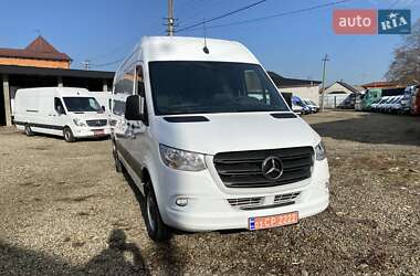 Грузовой фургон Mercedes-Benz Sprinter 2022 в Хусте