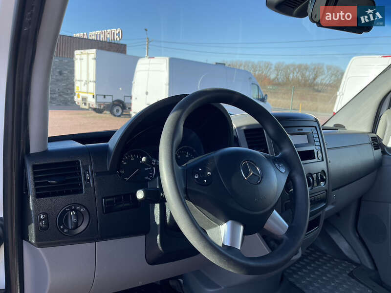 Автомобиль скорой помощи Mercedes-Benz Sprinter 2017 в Ровно
