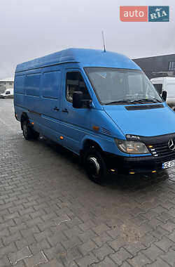 Вантажний фургон Mercedes-Benz Sprinter 2000 в Києві