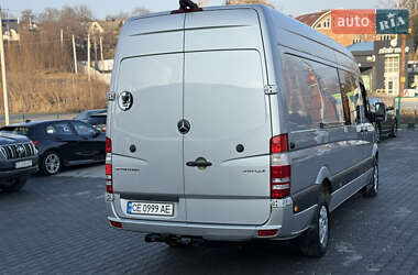 Вантажний фургон Mercedes-Benz Sprinter 2015 в Чернівцях