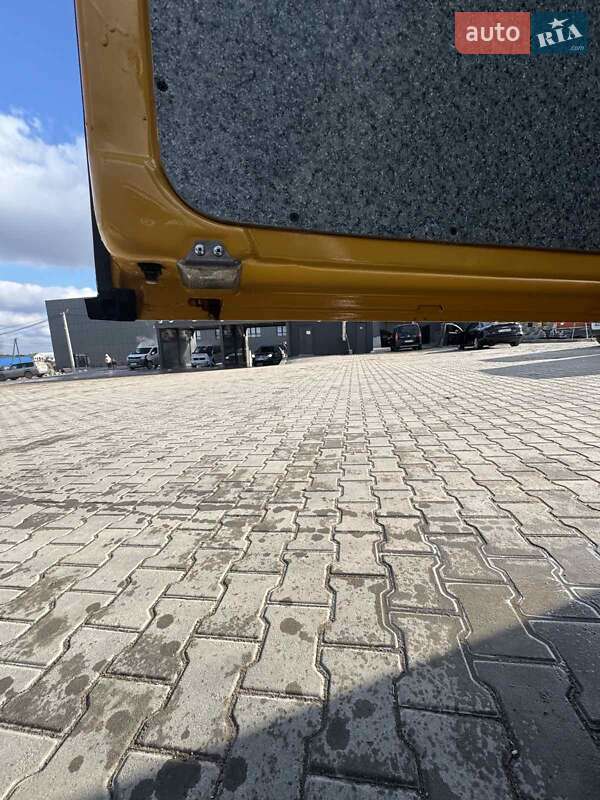 Микроавтобус Mercedes-Benz Sprinter 2006 в Черновцах