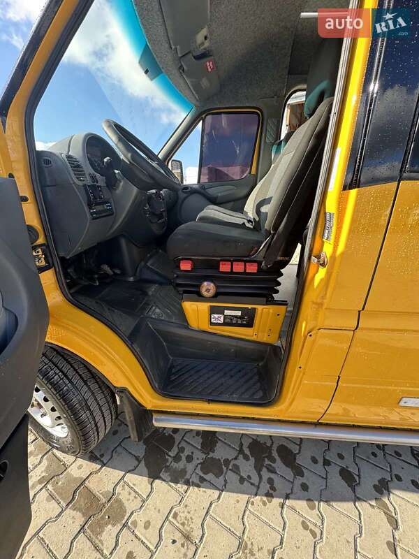 Микроавтобус Mercedes-Benz Sprinter 2006 в Черновцах