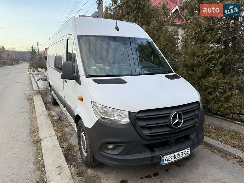 Вантажний фургон Mercedes-Benz Sprinter 2018 в Києві