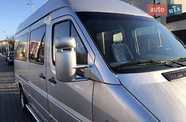 Микроавтобус Mercedes-Benz Sprinter 2005 в 