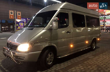 Микроавтобус Mercedes-Benz Sprinter 2005 в 