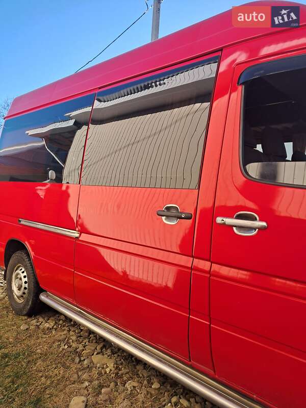 Mercedes-Benz Sprinter 2005