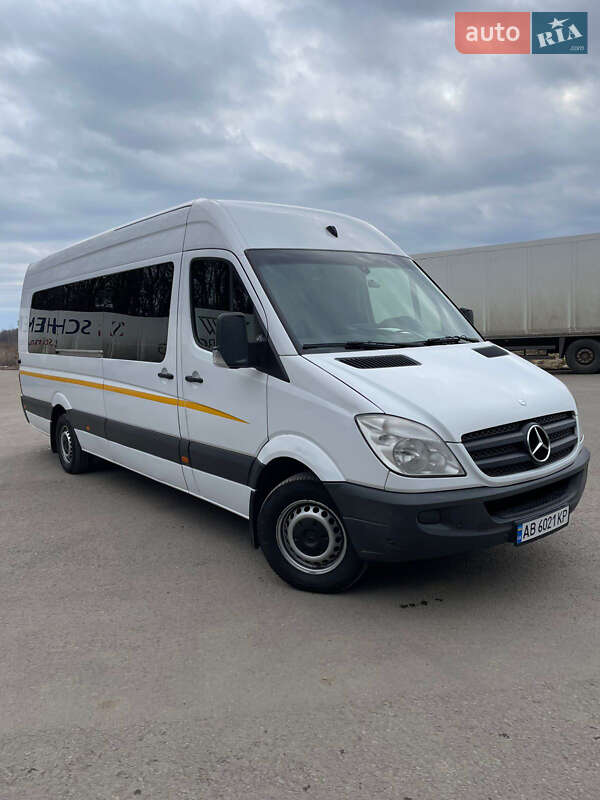 Mercedes-Benz Sprinter 2013