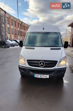 Грузовой фургон Mercedes-Benz Sprinter 2013 в Корце