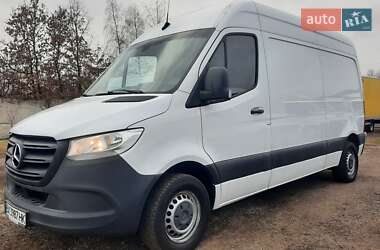 Грузовой фургон Mercedes-Benz Sprinter 2018 в Ивано-Франковске