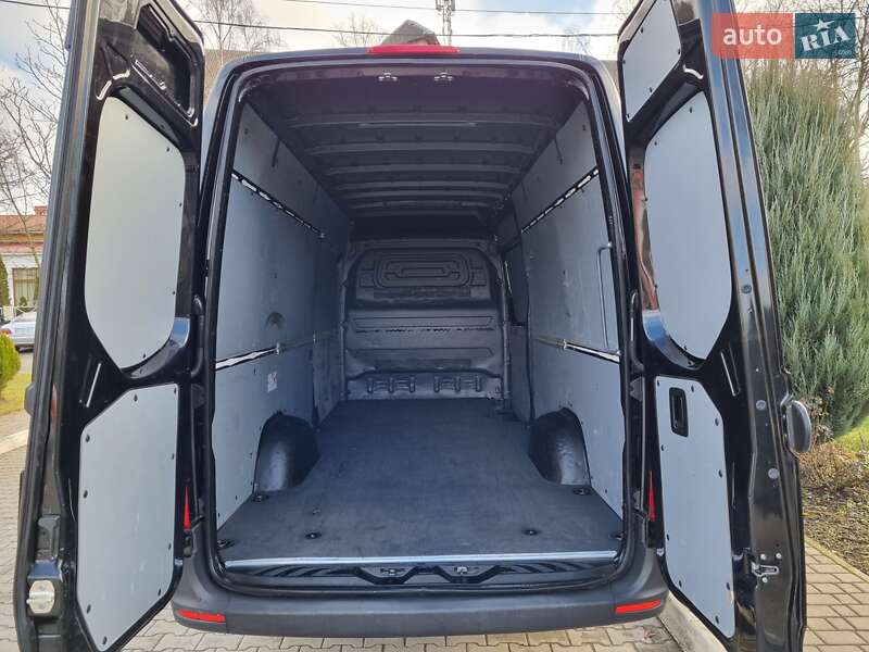 Грузовой фургон Mercedes-Benz Sprinter 2020 в Черновцах