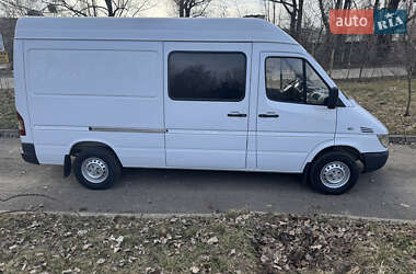 Грузовой фургон Mercedes-Benz Sprinter 2005 в Ровно