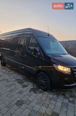 Вантажний фургон Mercedes-Benz Sprinter 2020 в Тячеві