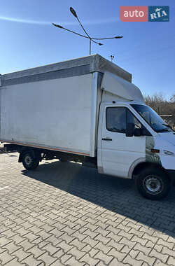 Грузовой фургон Mercedes-Benz Sprinter 2000 в Львове