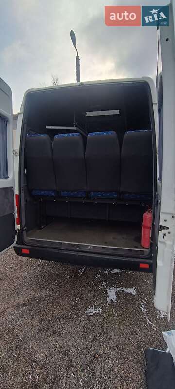 Мікроавтобус Mercedes-Benz Sprinter 2003 в Кривому Розі фото 28 Мікроавтобус Mercedes-Benz Sprinter 2003 в Кривому Розі