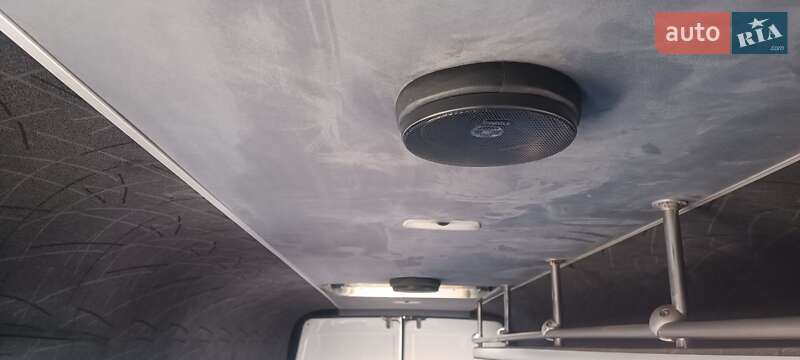 Мікроавтобус Mercedes-Benz Sprinter 2003 в Кривому Розі фото 42 Мікроавтобус Mercedes-Benz Sprinter 2003 в Кривому Розі