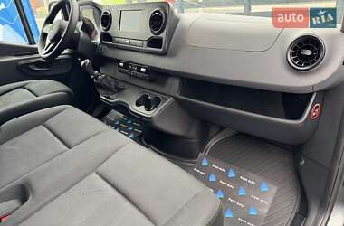 Вантажний фургон Mercedes-Benz Sprinter 2019 в 