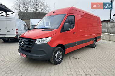 Вантажний фургон Mercedes-Benz Sprinter 2020 в Чернівцях