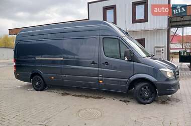 Вантажний фургон Mercedes-Benz Sprinter 2016 в Чернівцях