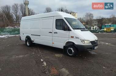 Грузовой фургон Mercedes-Benz Sprinter 2003 в Ровно