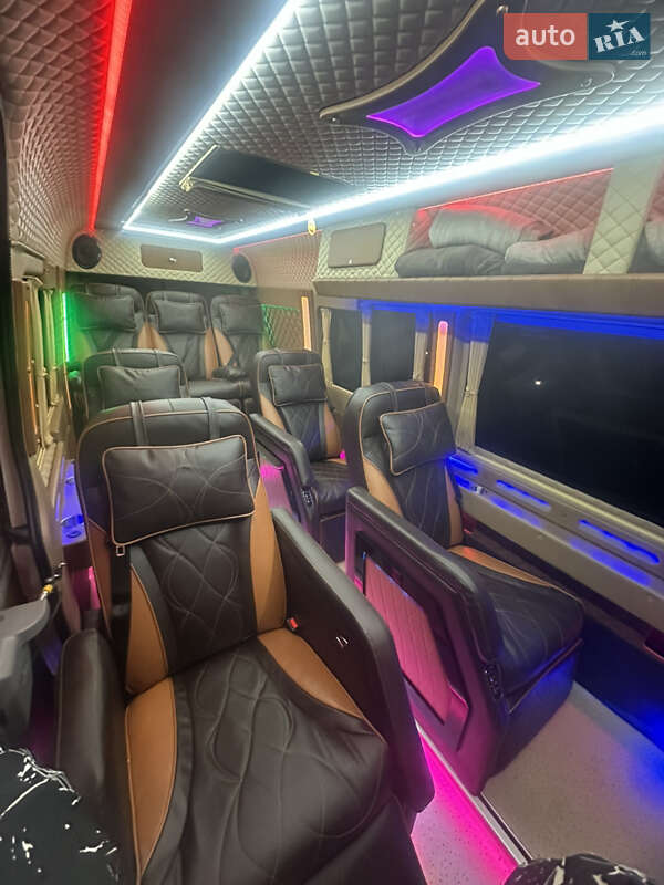Микроавтобус Mercedes-Benz Sprinter 2017 в Луцке фото 21 Микроавтобус Mercedes-Benz Sprinter 2017 в Луцке