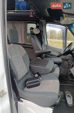 Микроавтобус Mercedes-Benz Sprinter 2012 в 