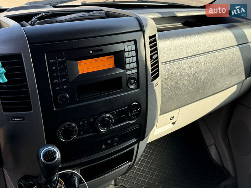 Вантажний фургон Mercedes-Benz Sprinter 2014 в Кривому Розі