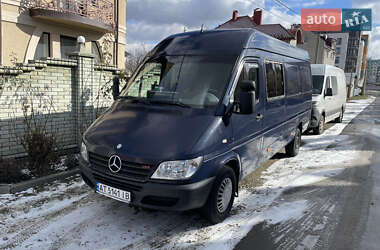 Грузопассажирский фургон Mercedes-Benz Sprinter 2000 в Ивано-Франковске