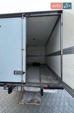Грузовой фургон Mercedes-Benz Sprinter 2013 в 