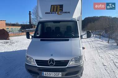 Грузовой фургон Mercedes-Benz Sprinter 2004 в Ровно