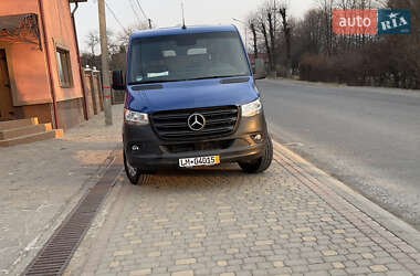 Грузовой фургон Mercedes-Benz Sprinter 2020 в 